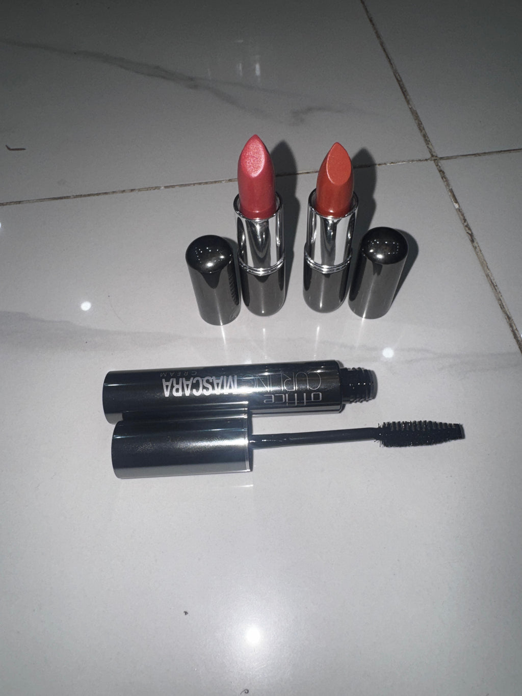 3 in 1 Lipstick 2 pcs + 1 pcs Mascara Deal Office