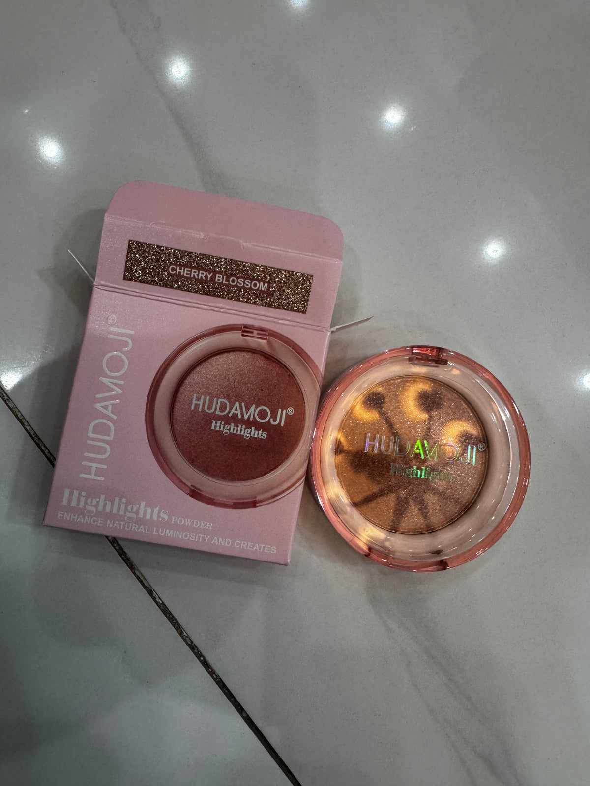 Highlighter Huda Cherry Blossom Shade