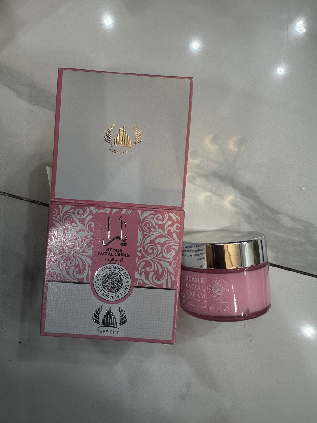 Yardlie YARA Repair Facial Cream Day and Night