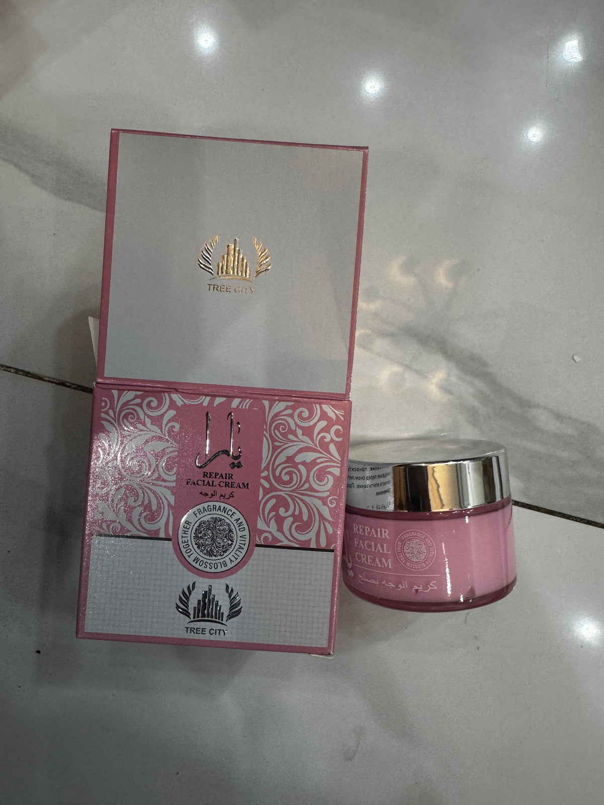 Yardlie YARA Repair Facial Cream Day and Night