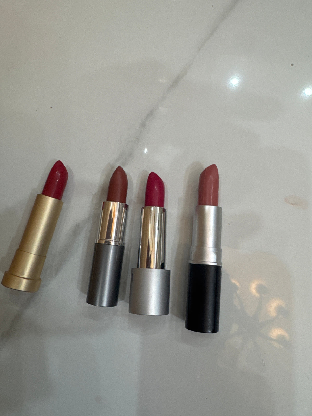 4 Lipstick Deal 4 shade no 10-29-3-21
