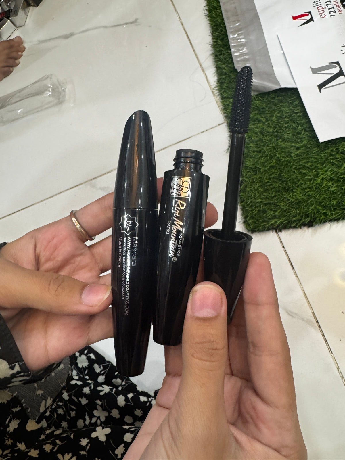 Maskara paris Black Design 1+1 FREE