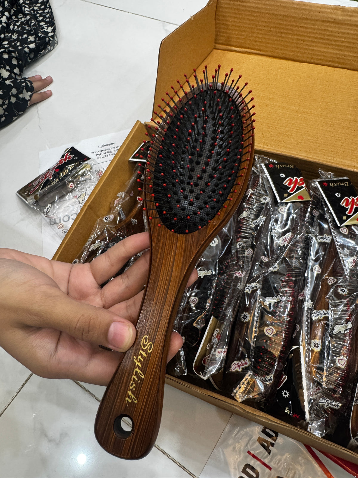 Wooden Brush usa design (Lakri Tip Wala)